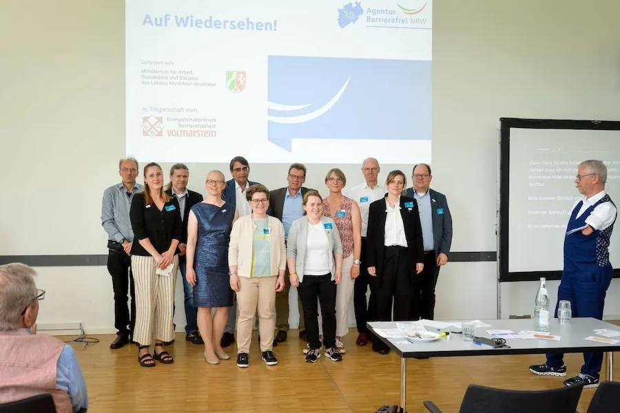 Gruppenbild des Teams der Agentur Barrierefrei NRW